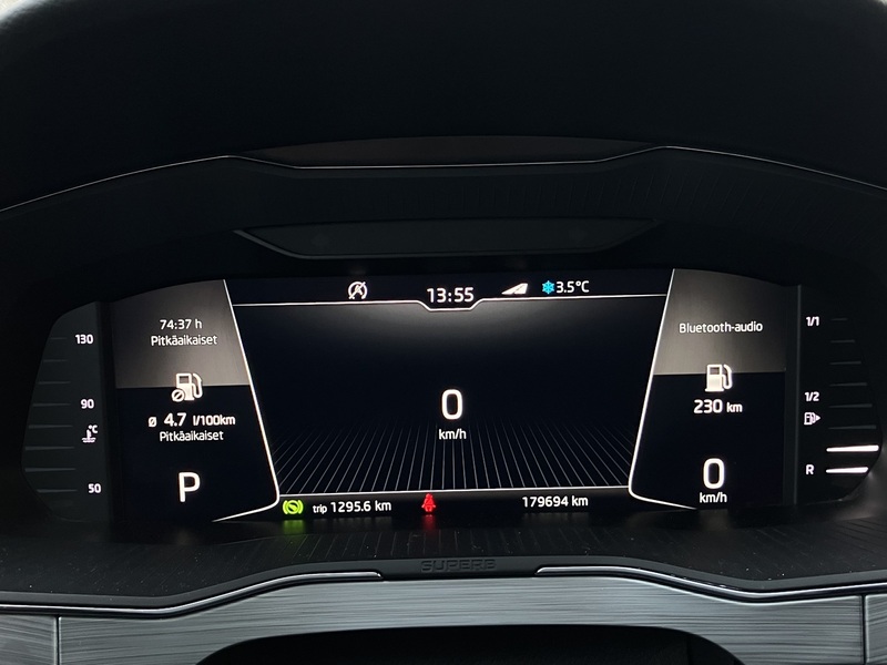 Skoda Superb vaihtoauto