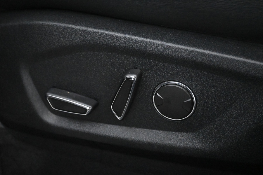 Ford S-MAX vaihtoauto