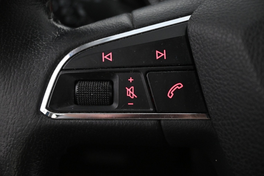 SEAT Leon vaihtoauto