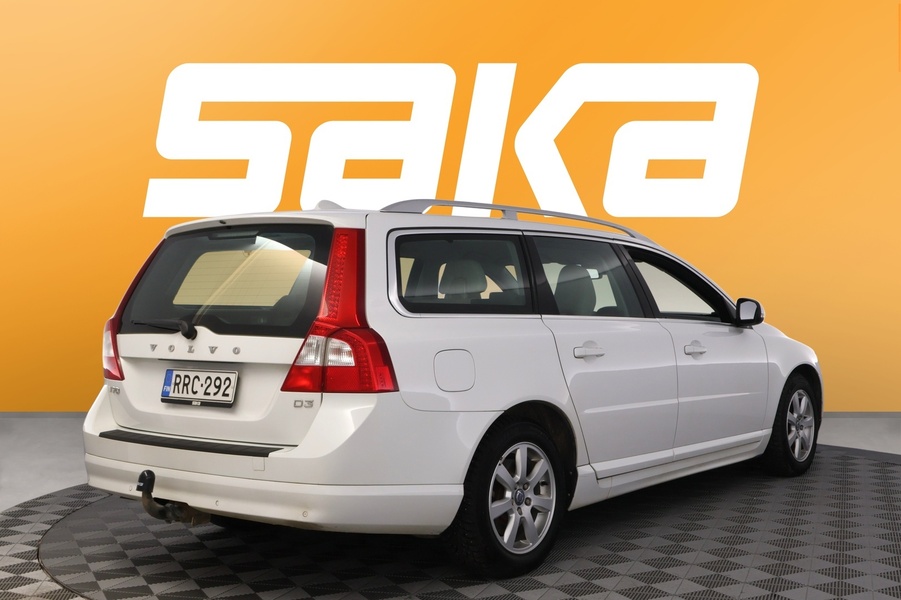 Volvo V70 vaihtoauto