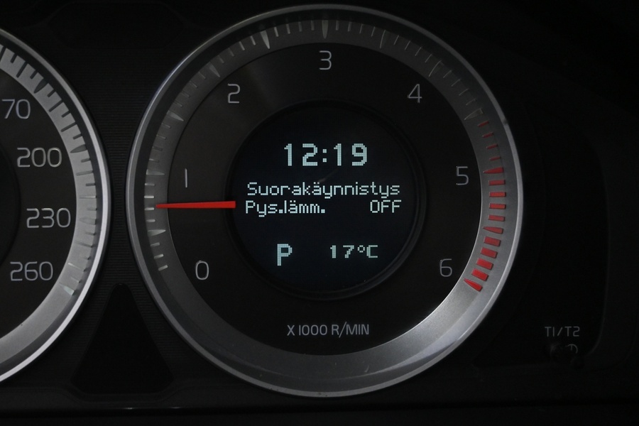 Volvo V70 vaihtoauto