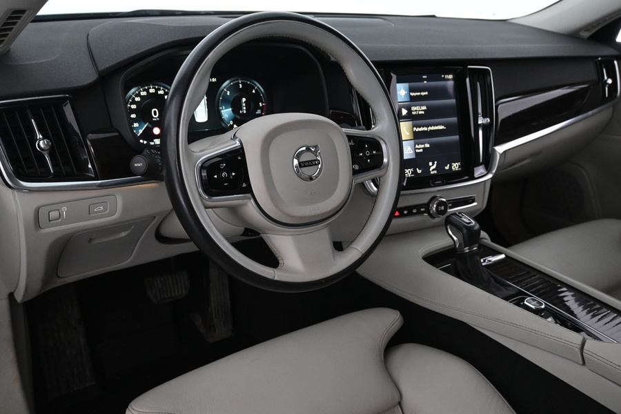 Volvo S90 vaihtoauto