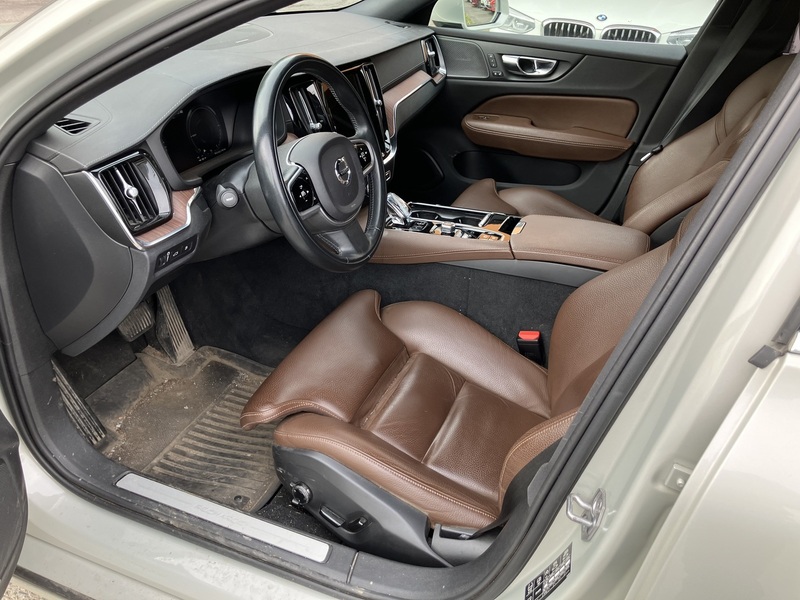 Volvo V60 vaihtoauto