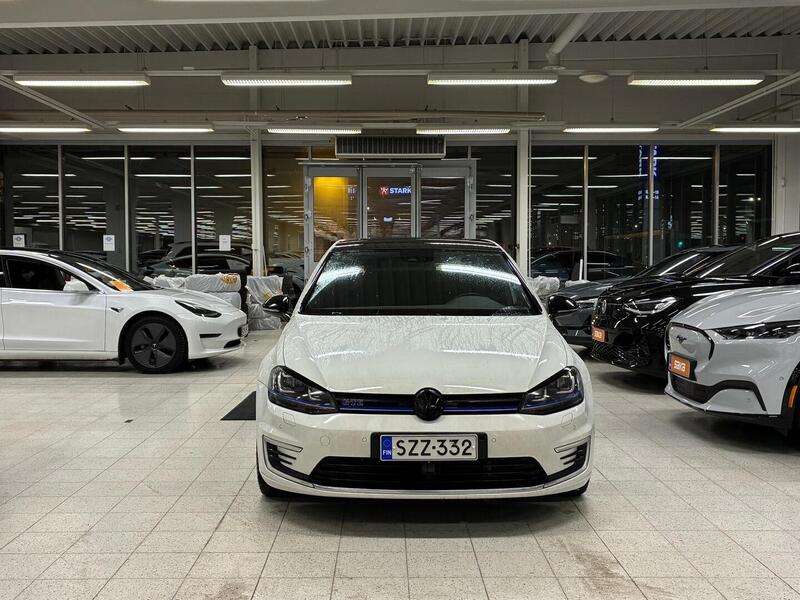 Volkswagen Golf vaihtoauto