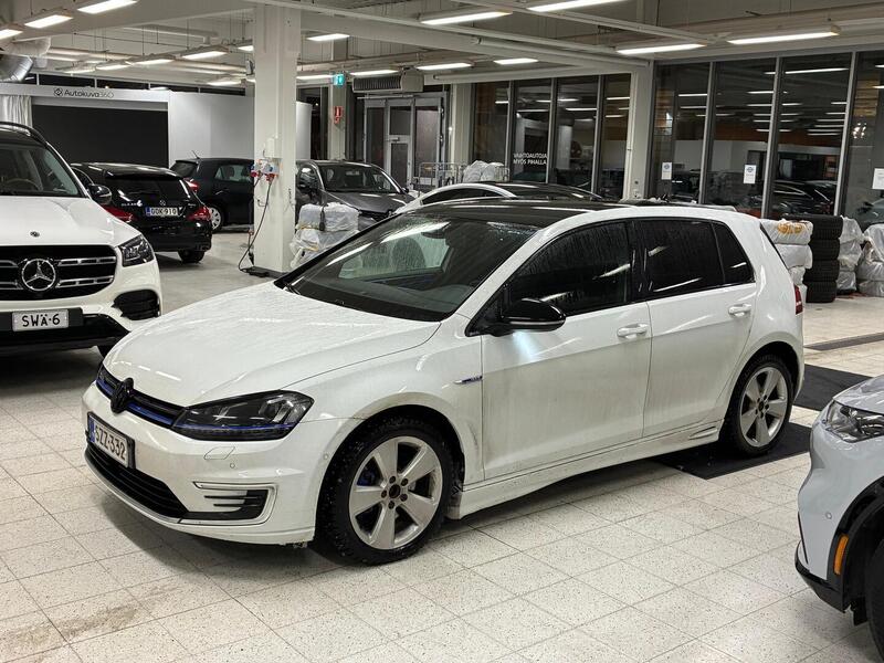 Volkswagen Golf vaihtoauto