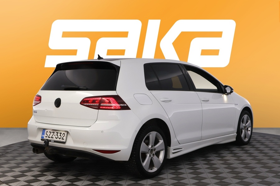 Volkswagen Golf vaihtoauto