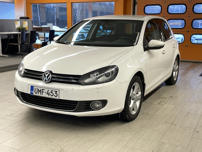 Volkswagen Golf vaihtoauto