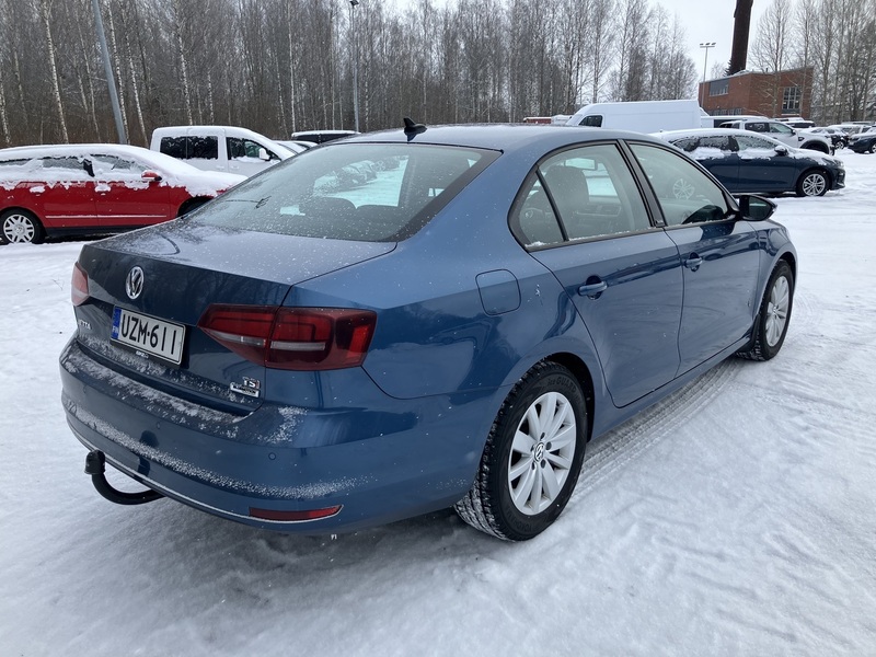 Volkswagen Jetta vaihtoauto