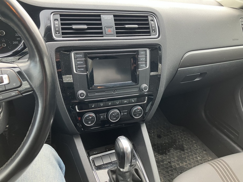 Volkswagen Jetta vaihtoauto