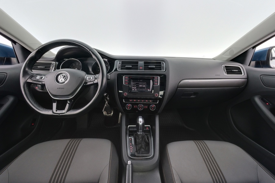 Volkswagen Jetta vaihtoauto