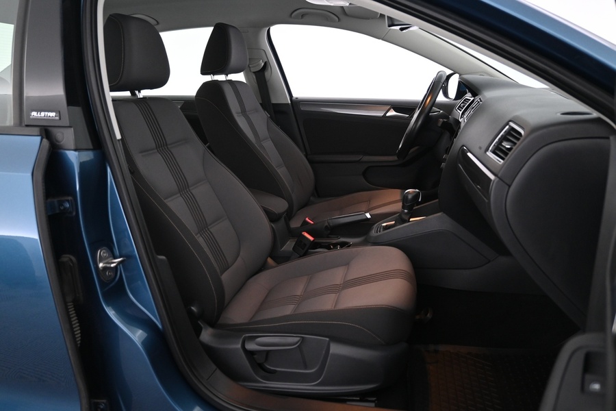 Volkswagen Jetta vaihtoauto