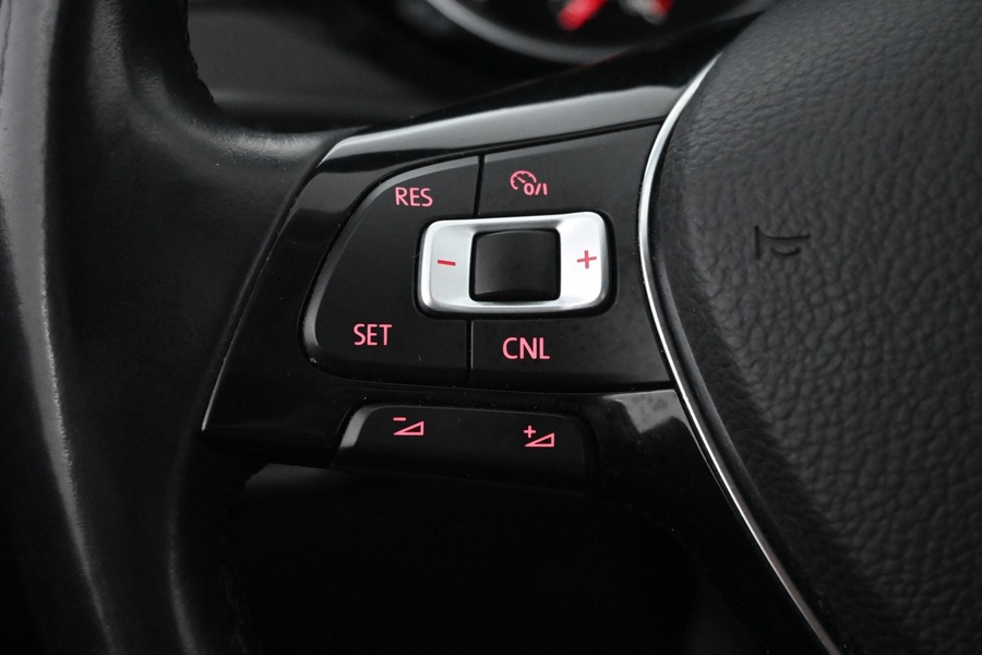 Volkswagen Jetta vaihtoauto