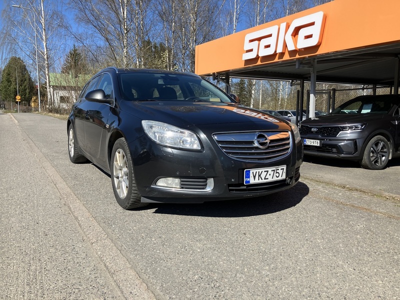 Opel Insignia vaihtoauto
