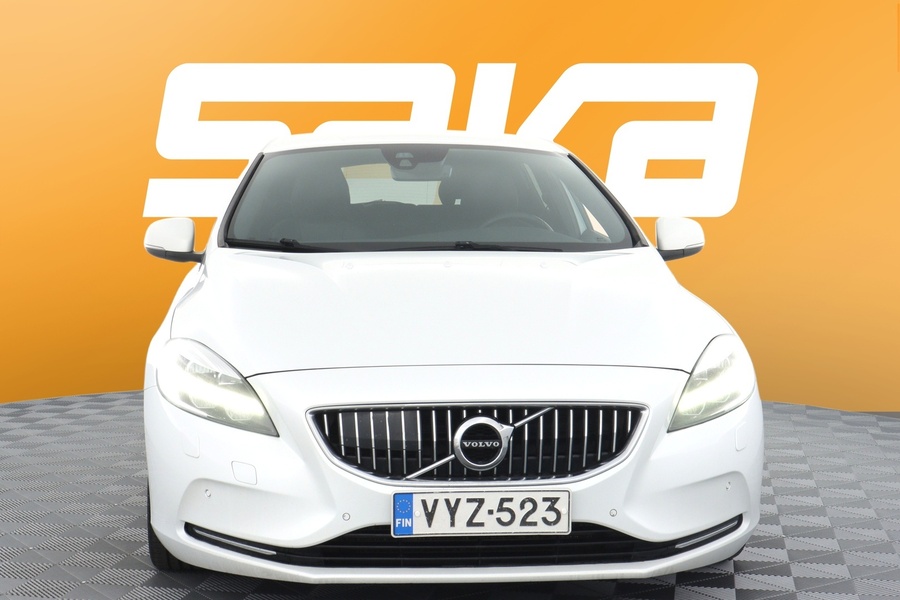 Volvo V40 vaihtoauto