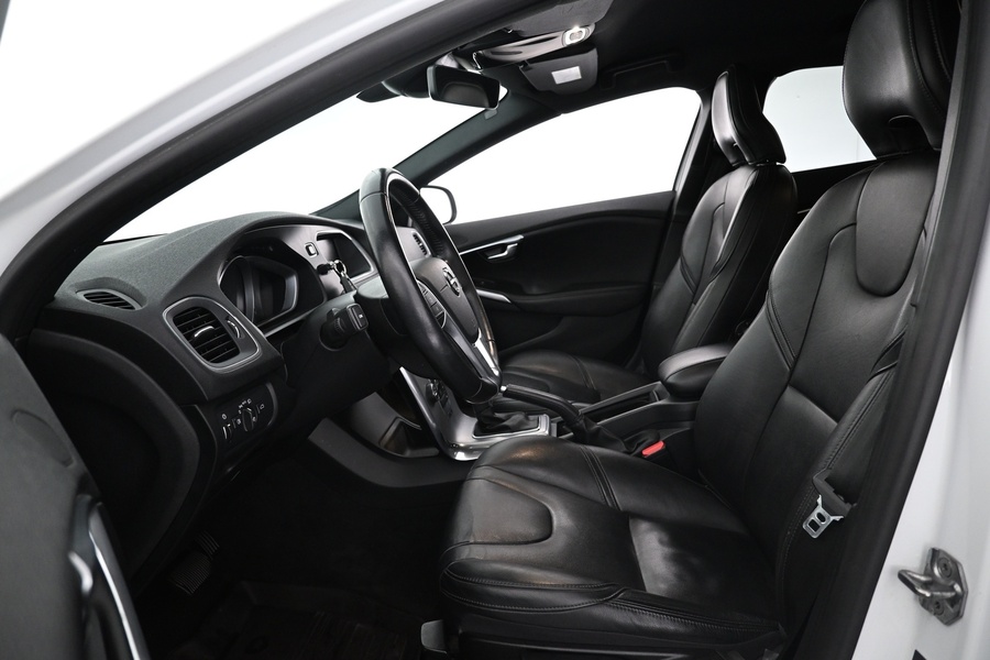 Volvo V40 vaihtoauto