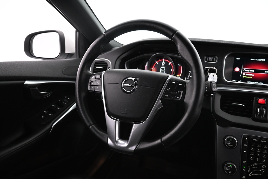 Volvo V40 vaihtoauto