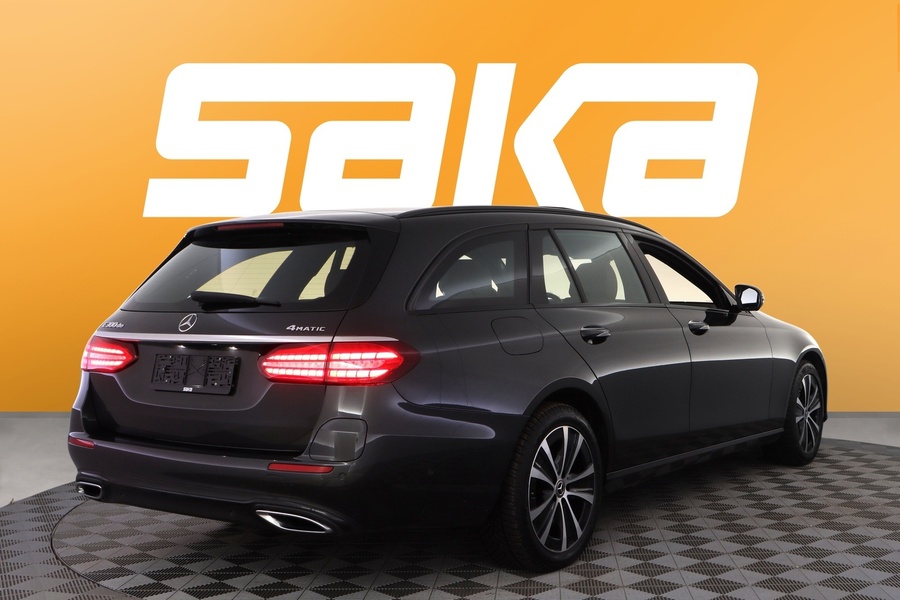 Mercedes-Benz E vaihtoauto