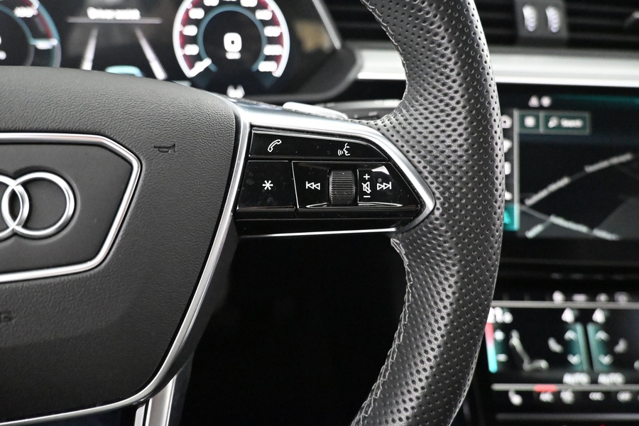 Audi e-tron vaihtoauto