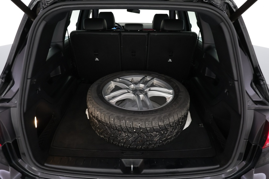 Mercedes-Benz EQB vaihtoauto