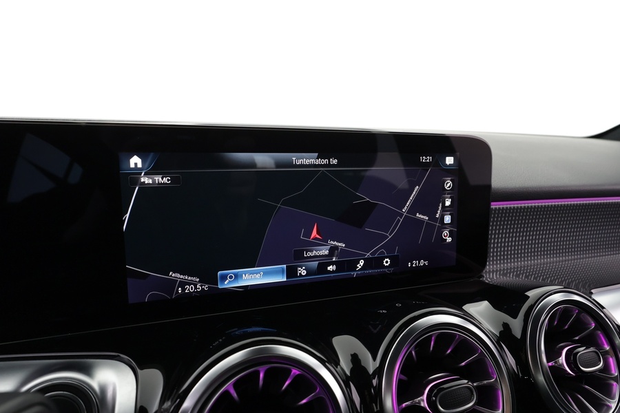 Mercedes-Benz EQB vaihtoauto