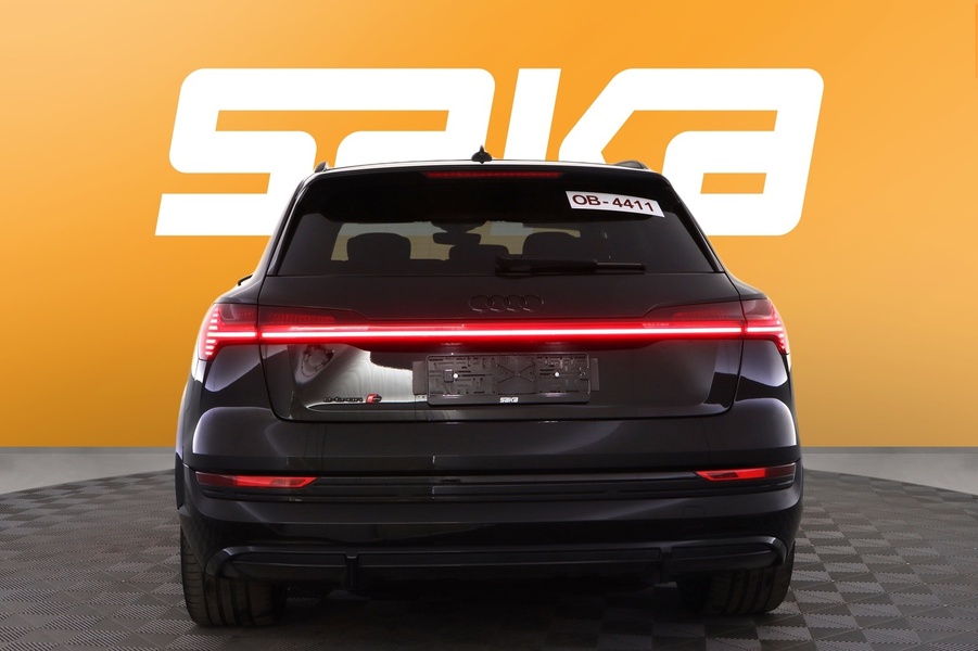 Audi e-tron vaihtoauto