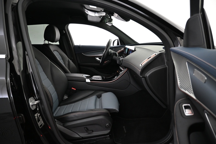 Mercedes-Benz EQC vaihtoauto