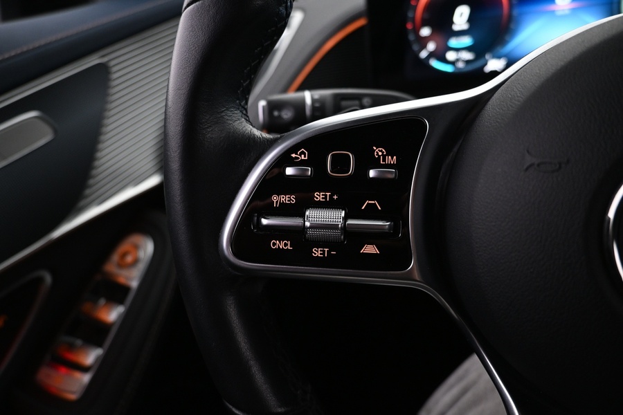 Mercedes-Benz EQC vaihtoauto