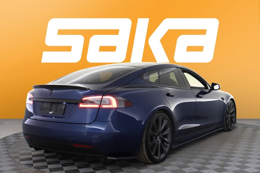 Tesla Model S vaihtoauto