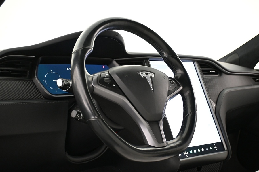 Tesla Model S vaihtoauto