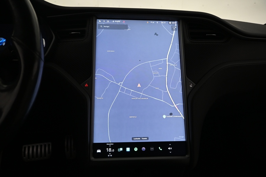 Tesla Model S vaihtoauto