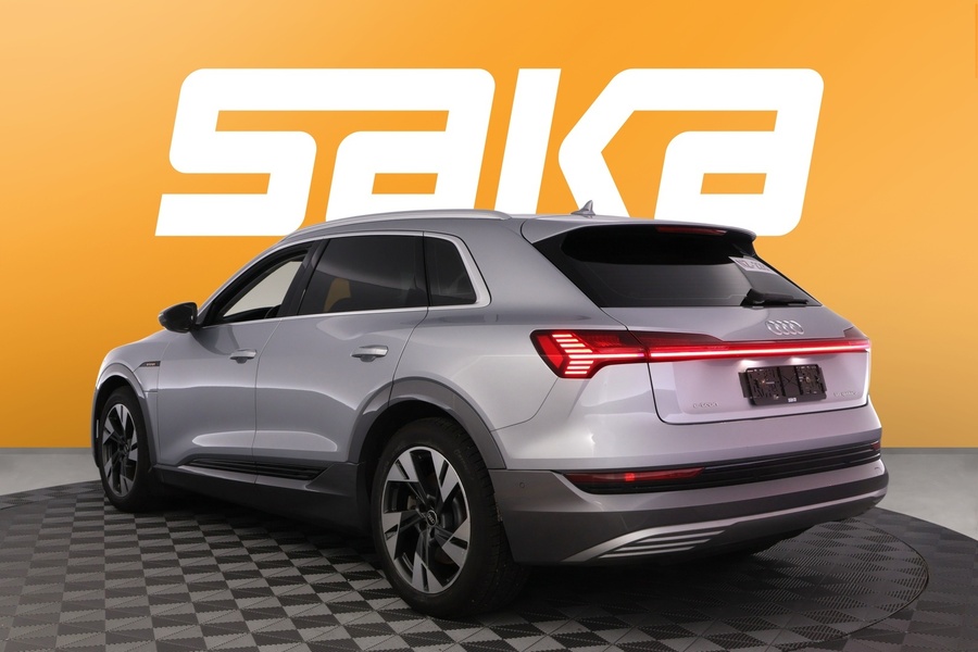 Audi e-tron vaihtoauto