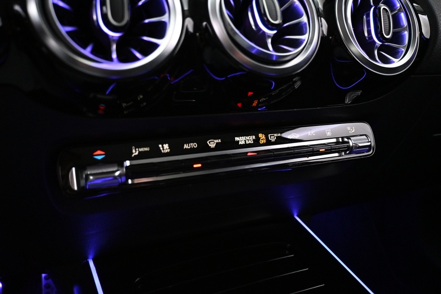 Mercedes-Benz EQA vaihtoauto