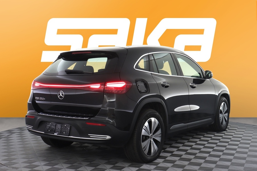 Mercedes-Benz EQA vaihtoauto
