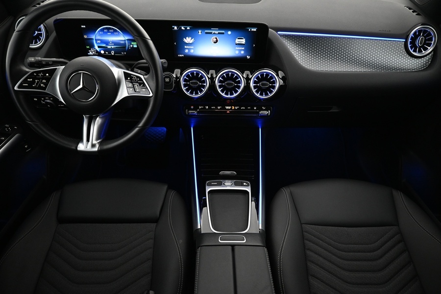 Mercedes-Benz EQA vaihtoauto