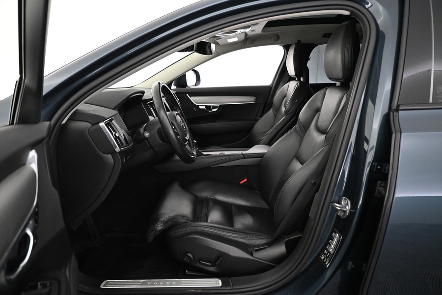 Volvo V90 Cross Country vaihtoauto