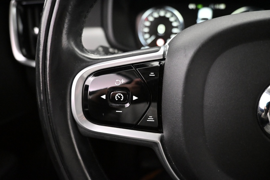 Volvo V90 Cross Country vaihtoauto