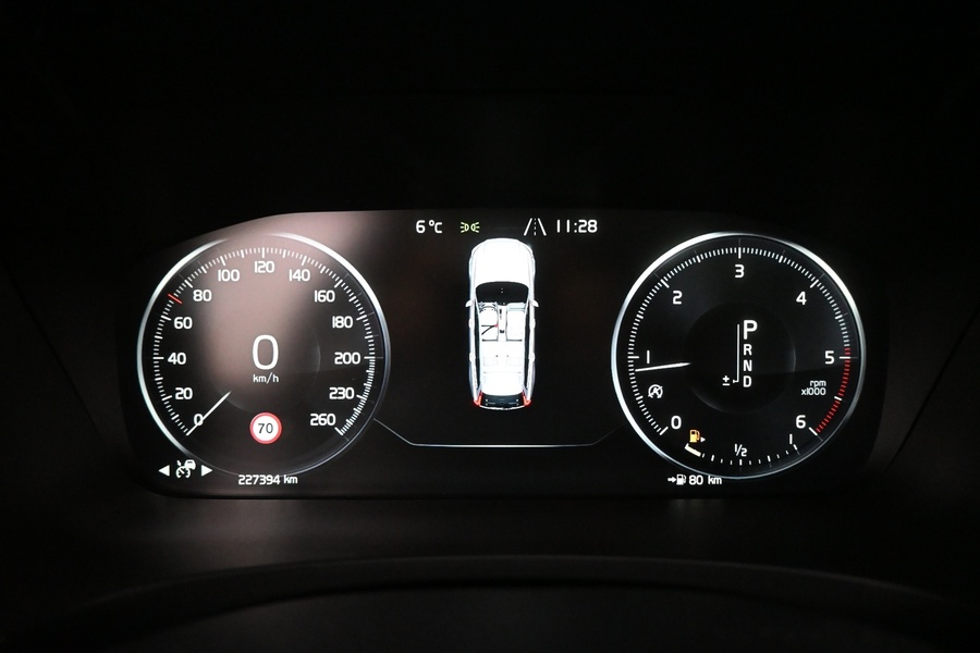 Volvo V90 Cross Country vaihtoauto