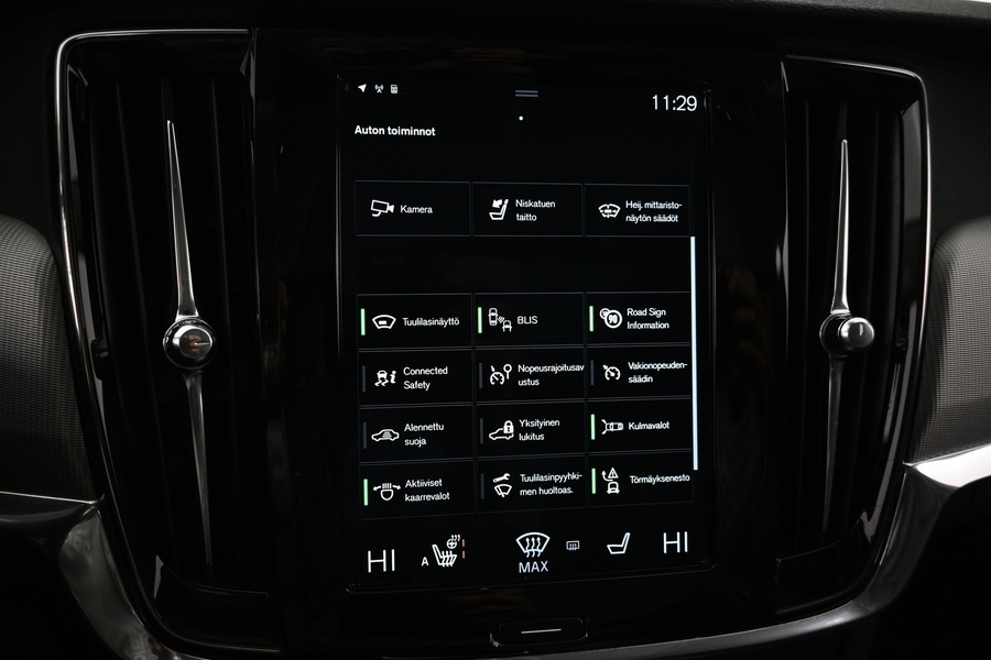 Volvo V90 Cross Country vaihtoauto