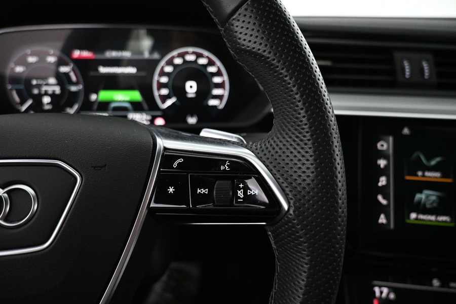 Audi e-tron vaihtoauto
