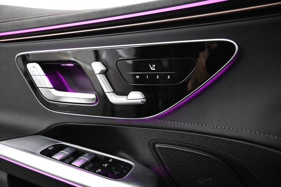 Mercedes-Benz EQE vaihtoauto