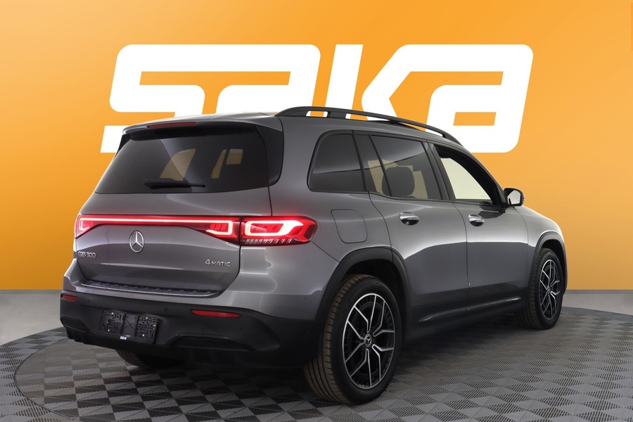 Mercedes-Benz EQB vaihtoauto