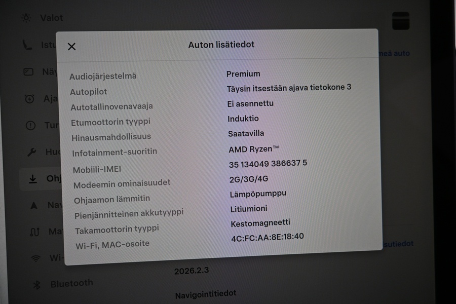 Tesla Model 3 vaihtoauto