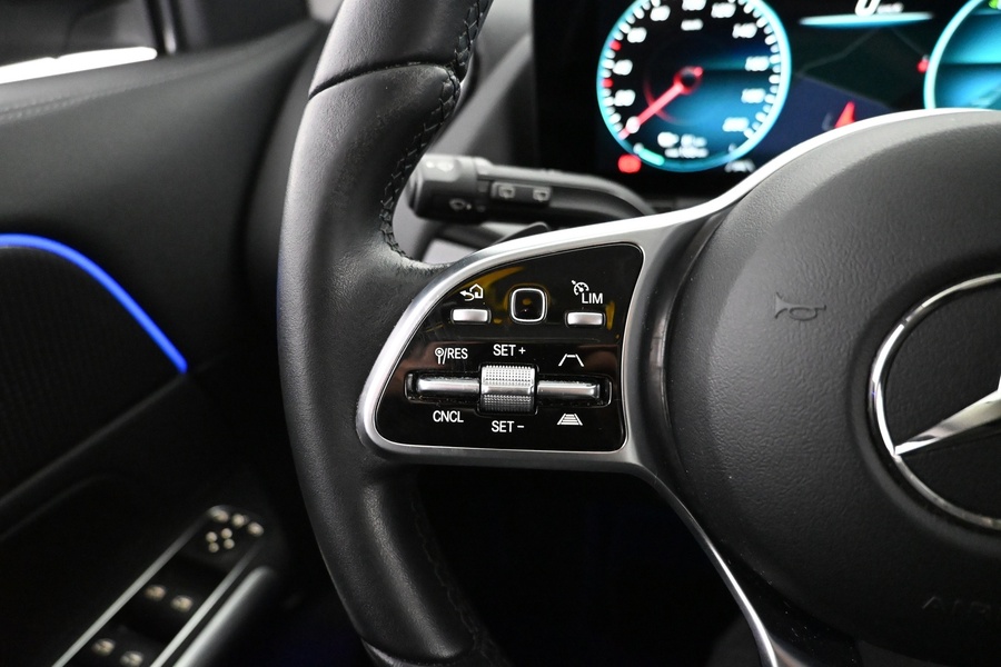 Mercedes-Benz EQA vaihtoauto