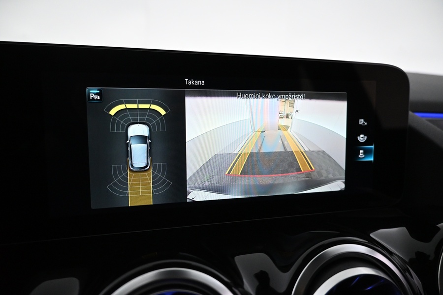 Mercedes-Benz EQA vaihtoauto