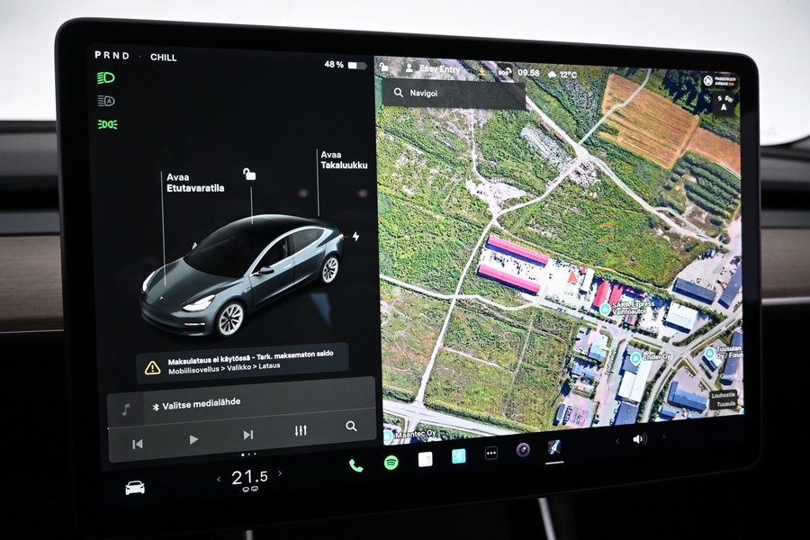 Tesla Model 3 vaihtoauto