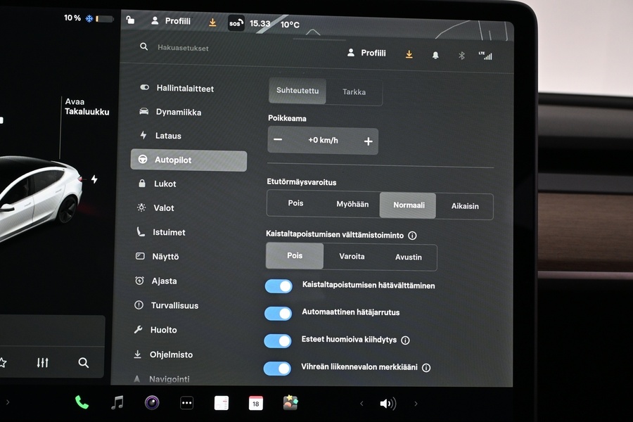 Tesla Model 3 vaihtoauto