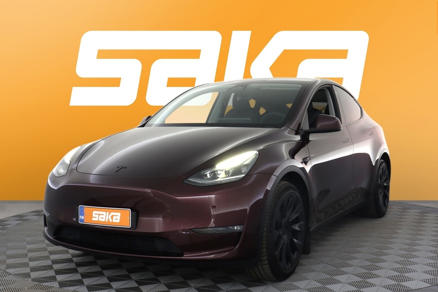 Tesla Model Y vaihtoauto