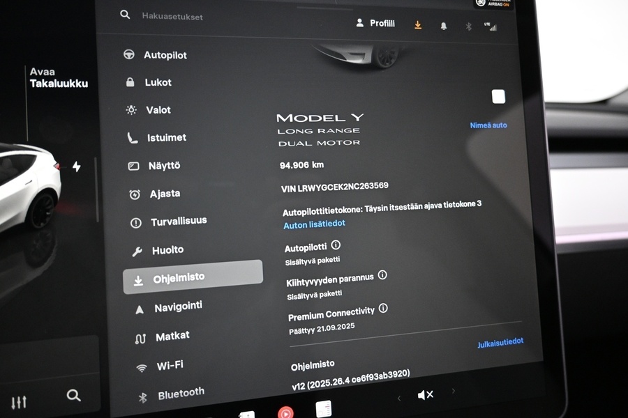 Tesla Model Y vaihtoauto