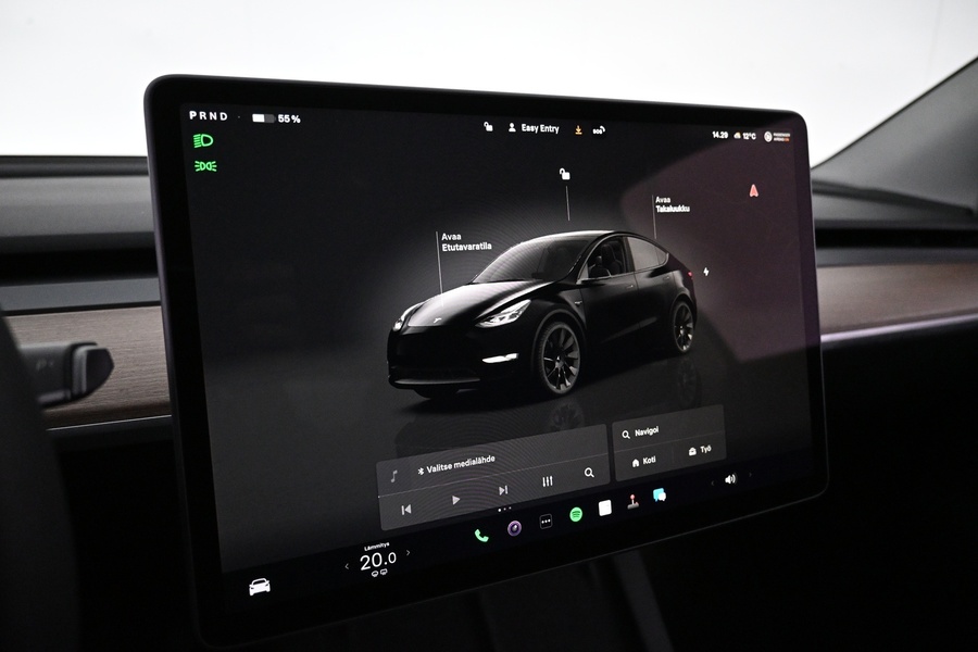 Tesla Model Y vaihtoauto