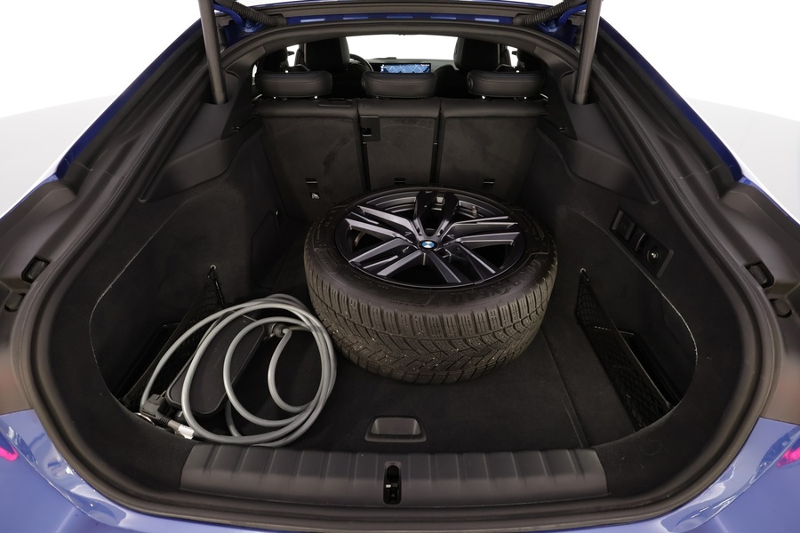 BMW i4 M50 vaihtoauto